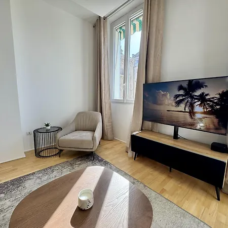 Charmante Vue Carmela Cannes
