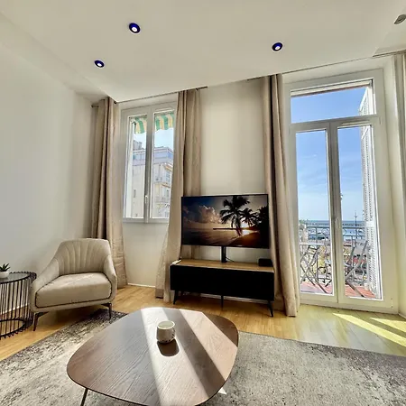 Charmante Vue Carmela 아파트